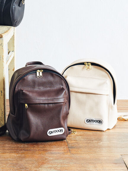 earth【OUTDOOR】FAKE LEATHER DAYPACK