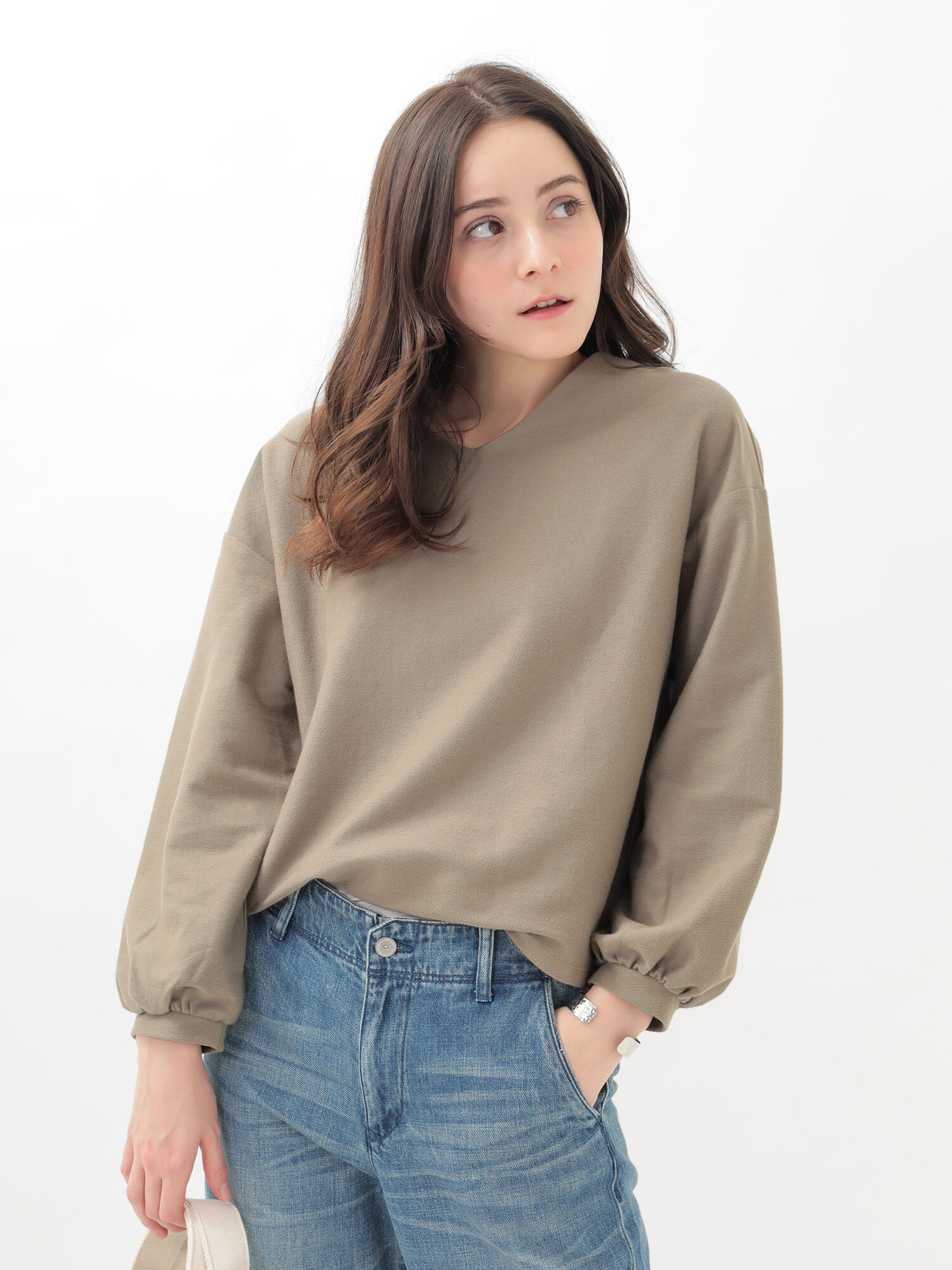 ★<WEB限定大きな・小さなサイズ>ボリュームスリーブVネックプルオーバー