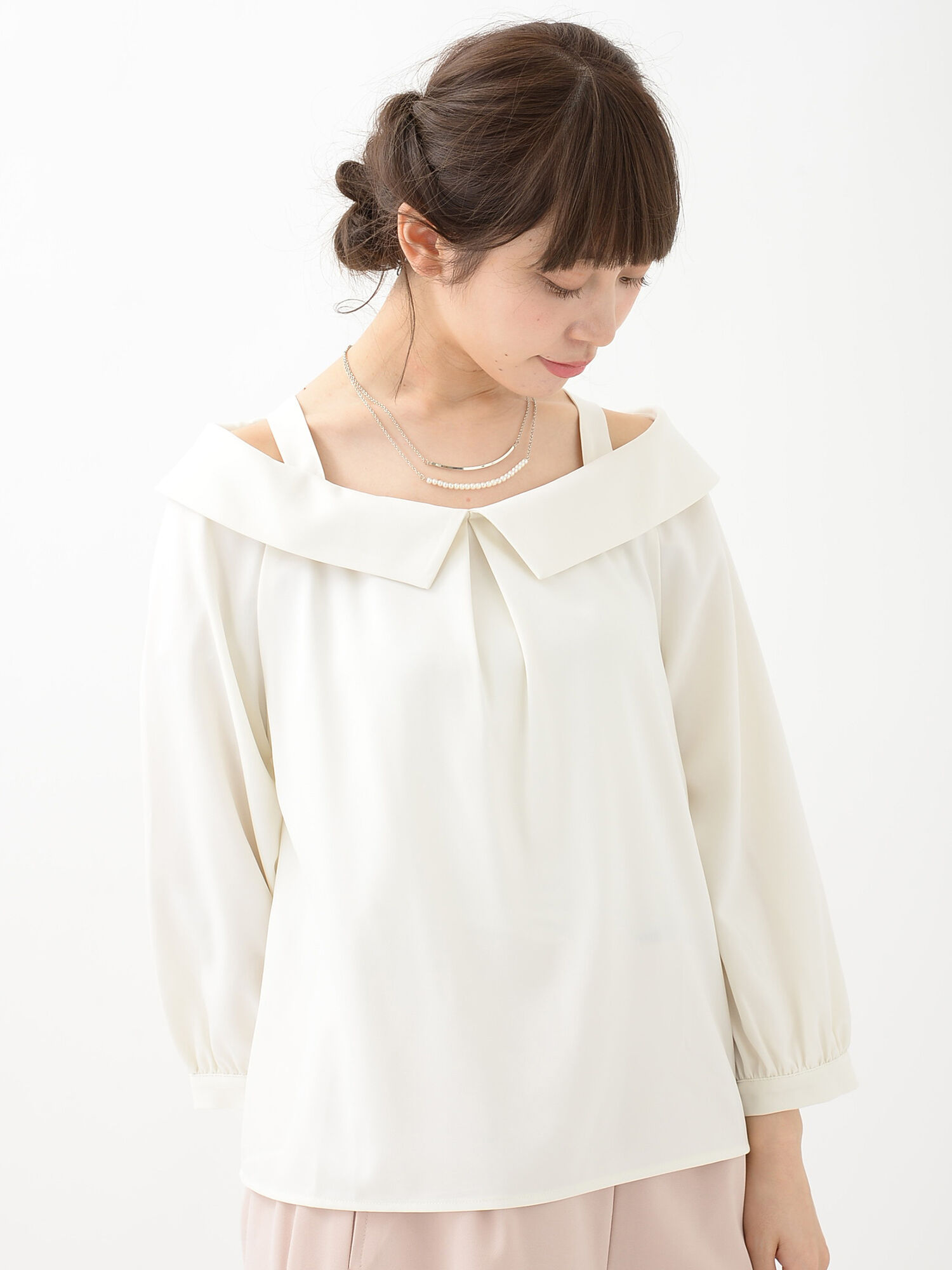 ・2wayオフショルダープルオーバー