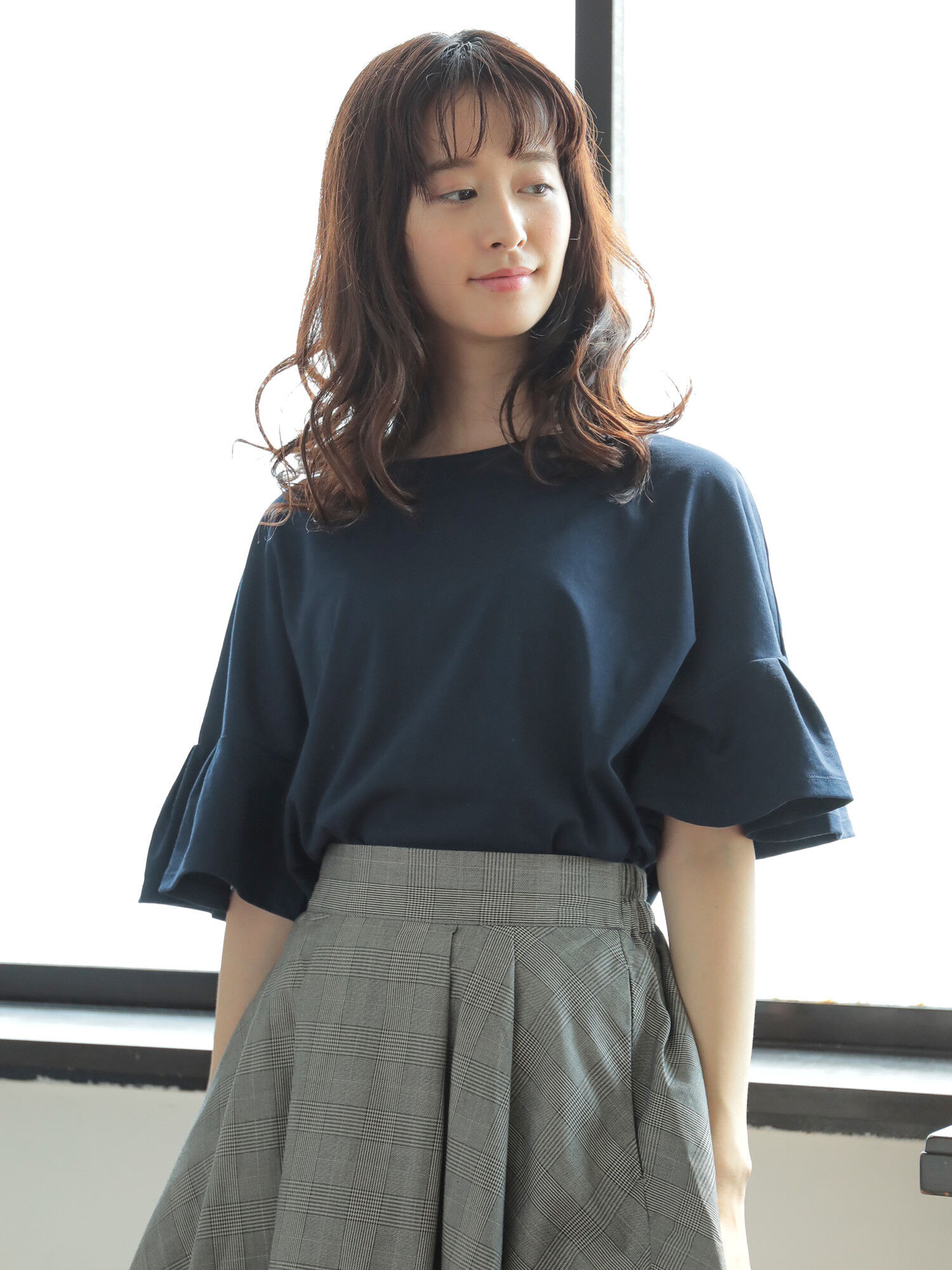 袖フレアーカットプルオーバー