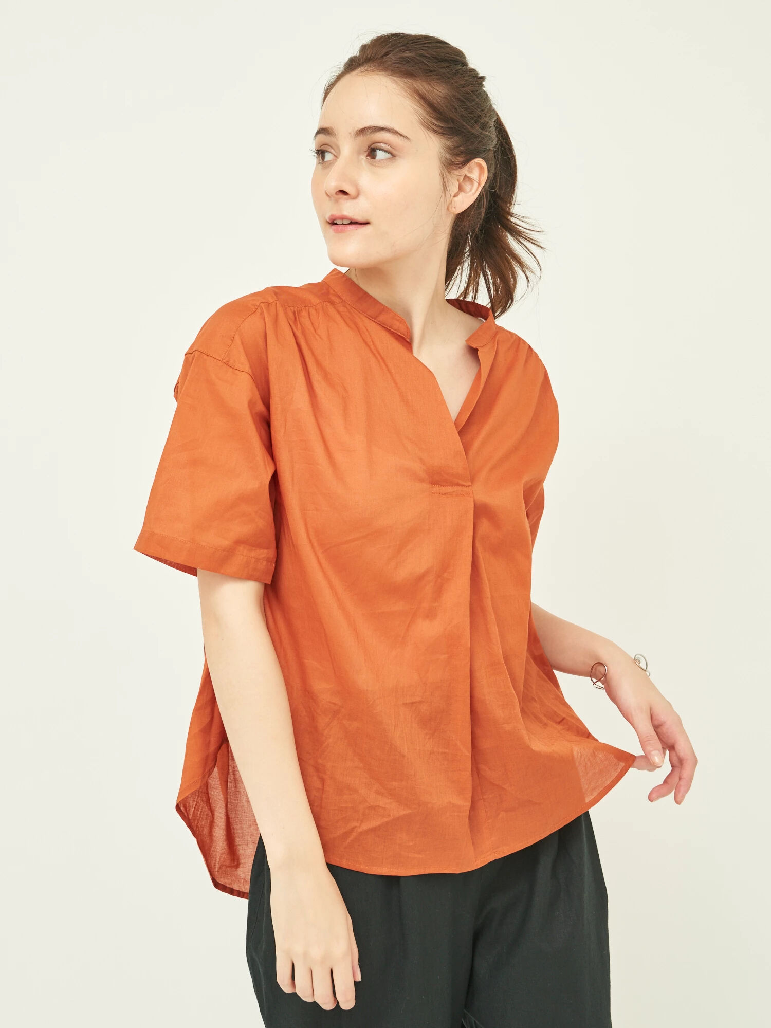 ・半袖スタンドカラースキッパーシャツ