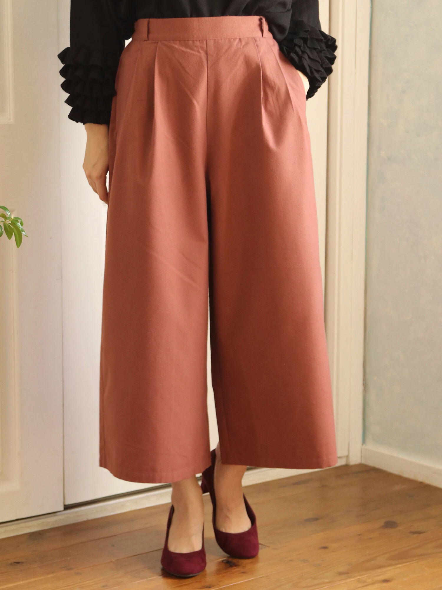 起毛タックガウチョパンツ