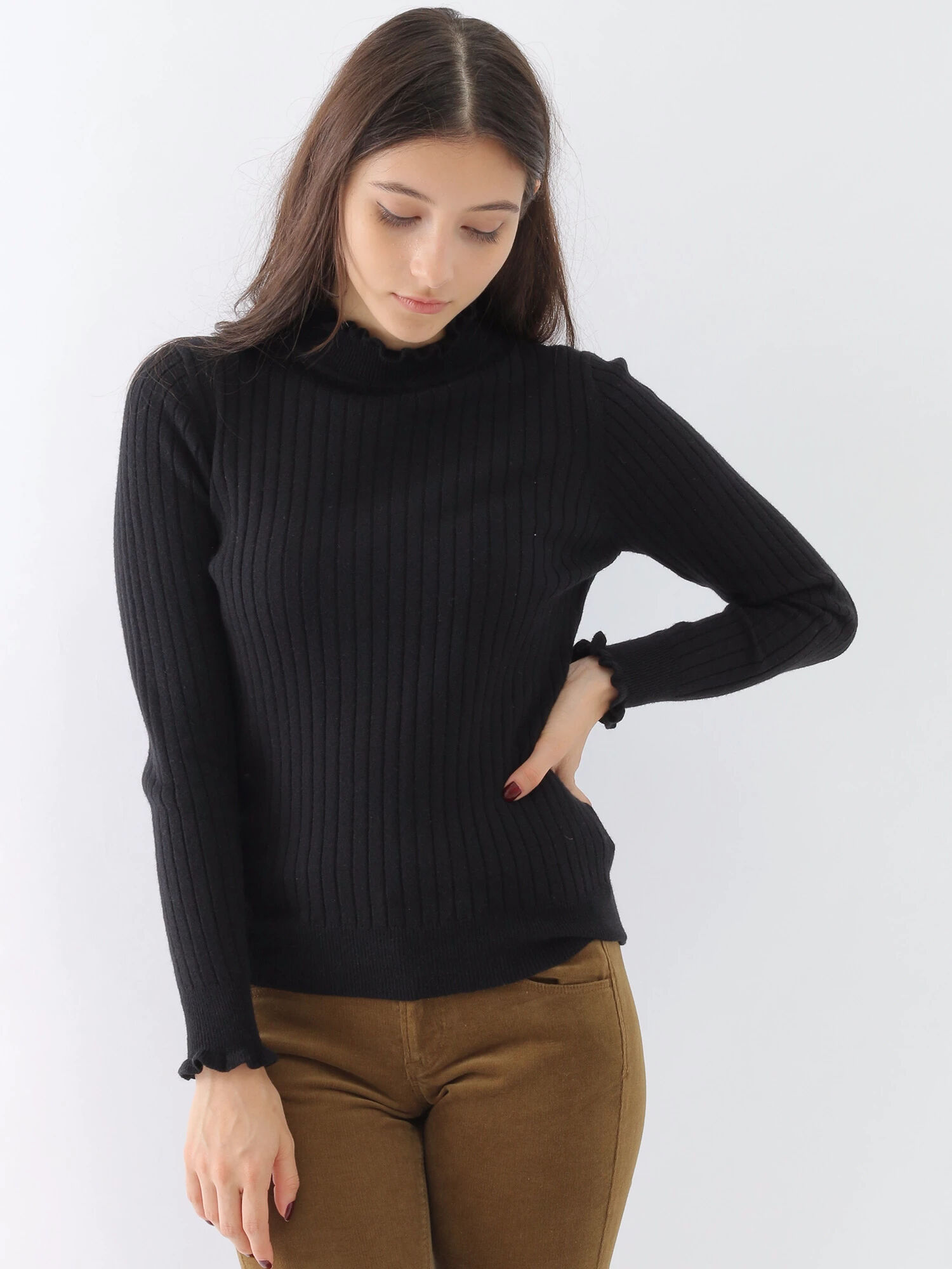 ・ハイネックフリルニットプルオーバー