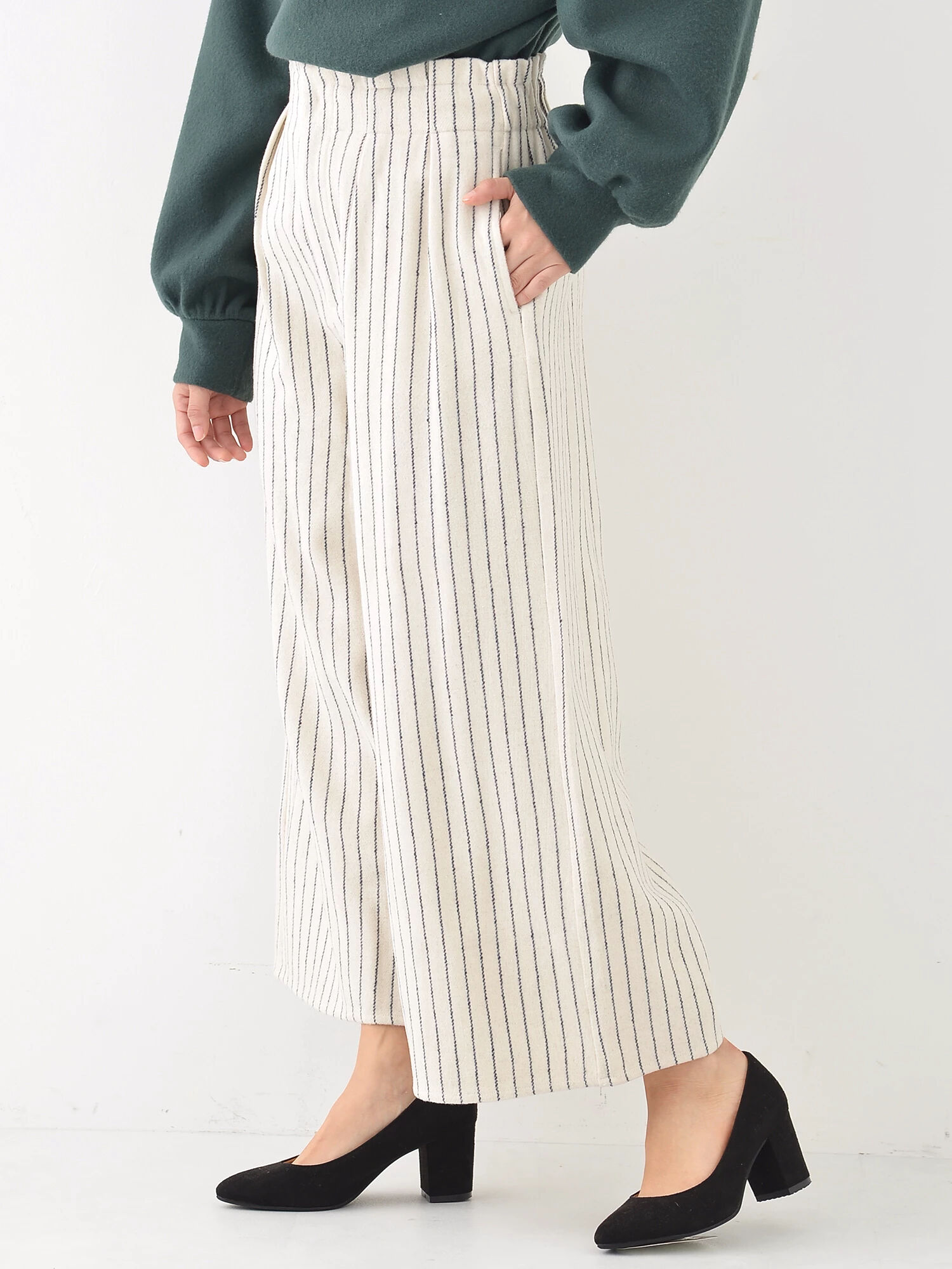 ・ストライプウールライクワイドパンツ
