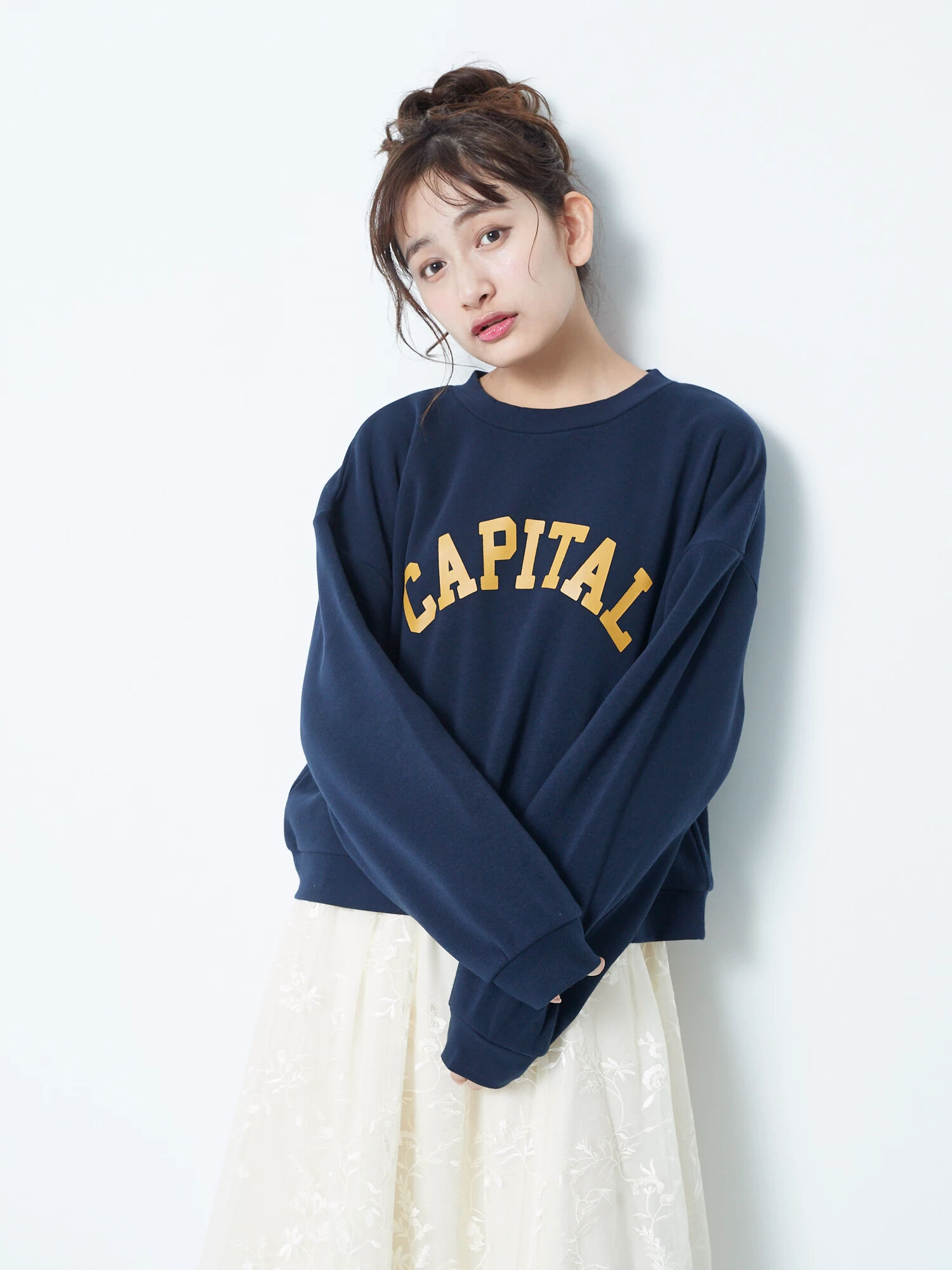 ★裏起毛ロゴプリントプルオーバー