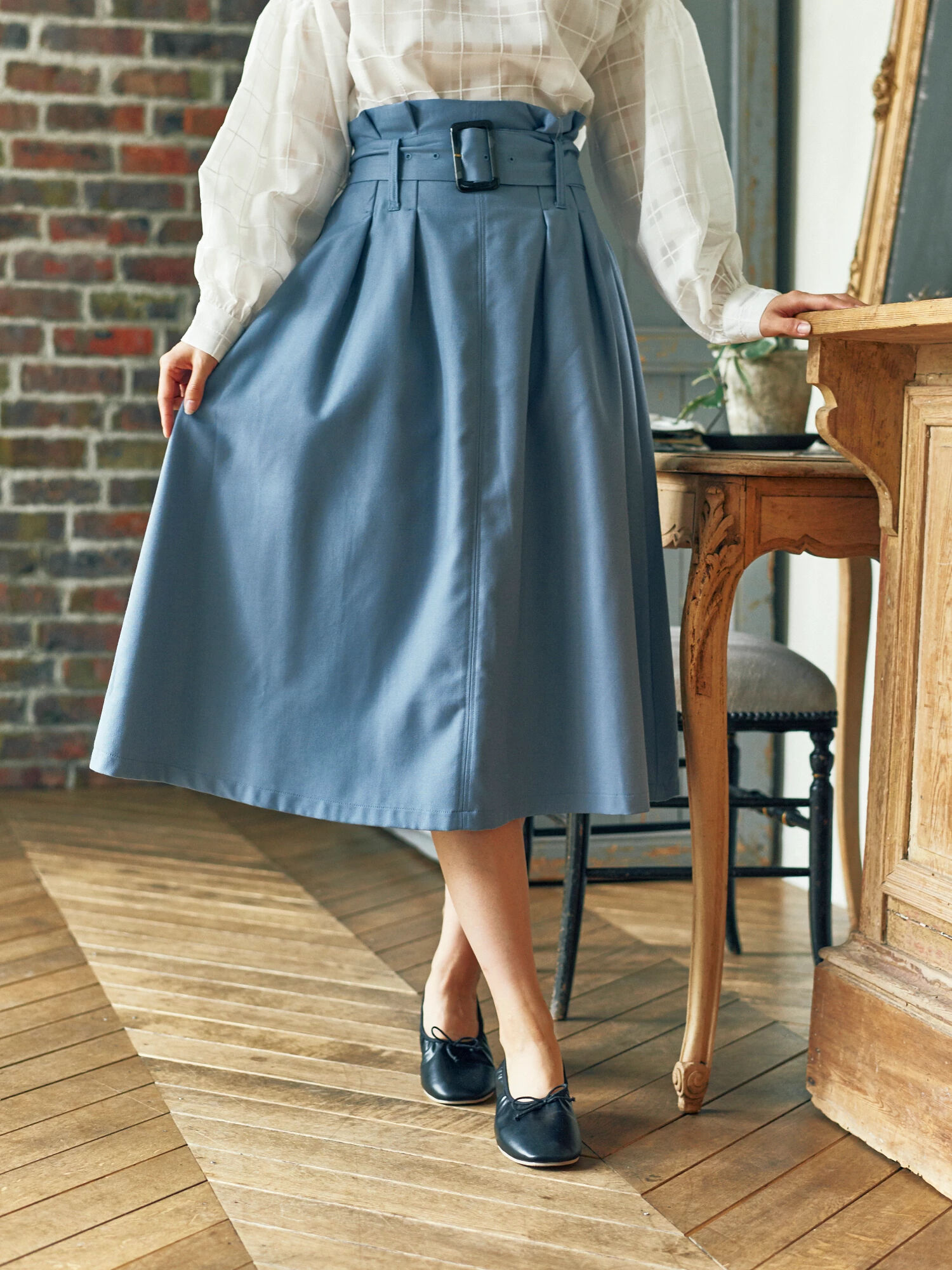 ・ウエストタックフレアースカート