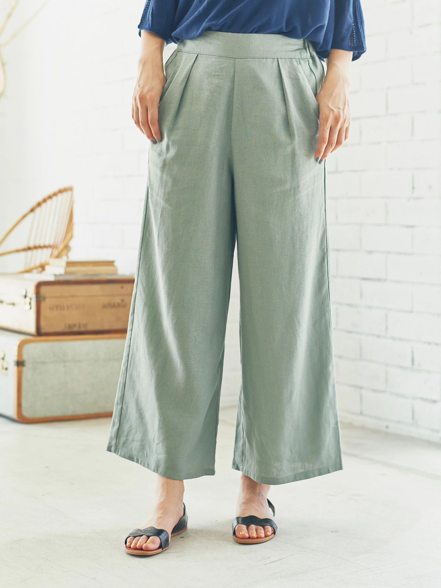 ・ワイドクロップドパンツ