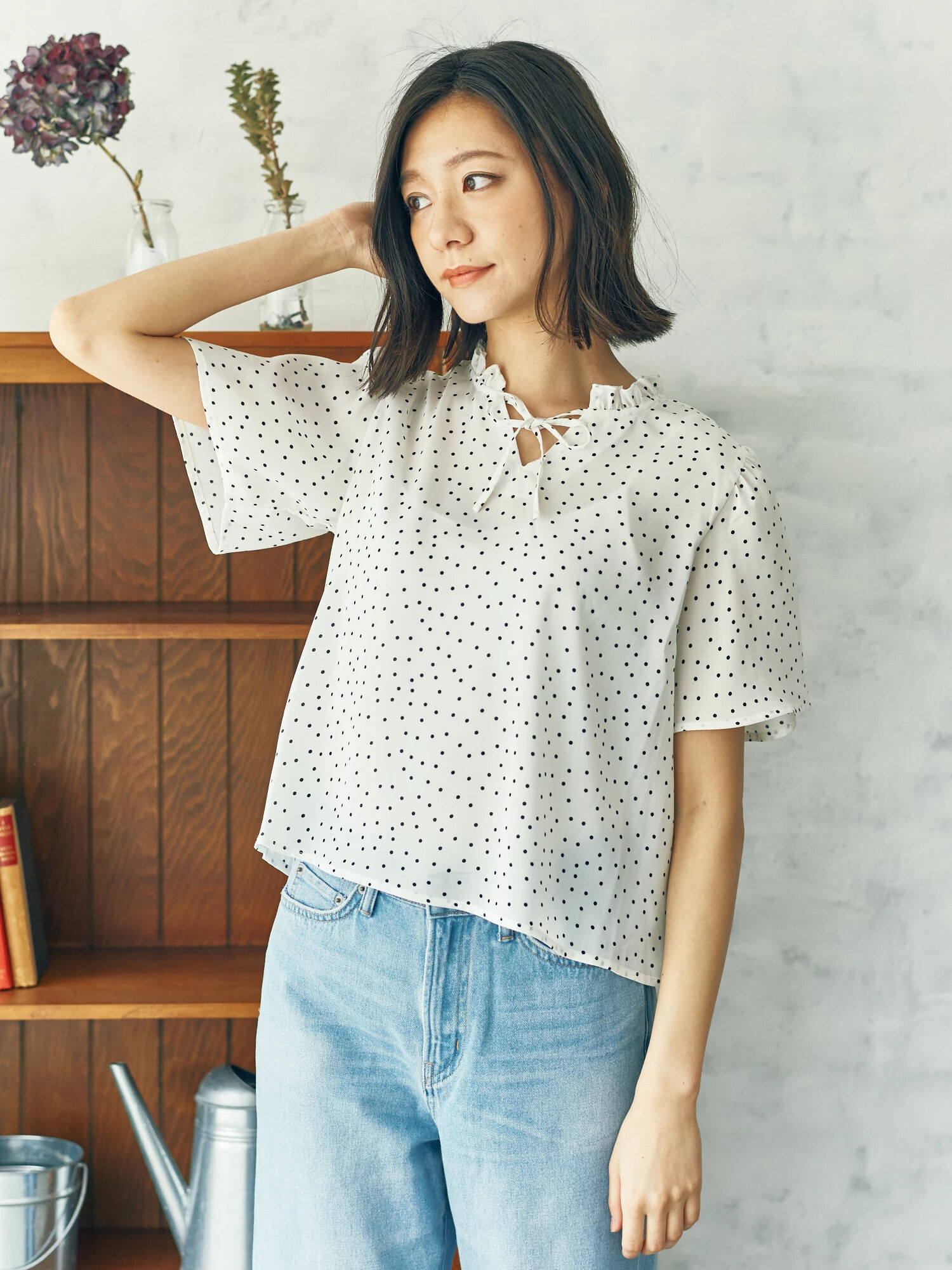 ・フレアー袖ドットブラウス