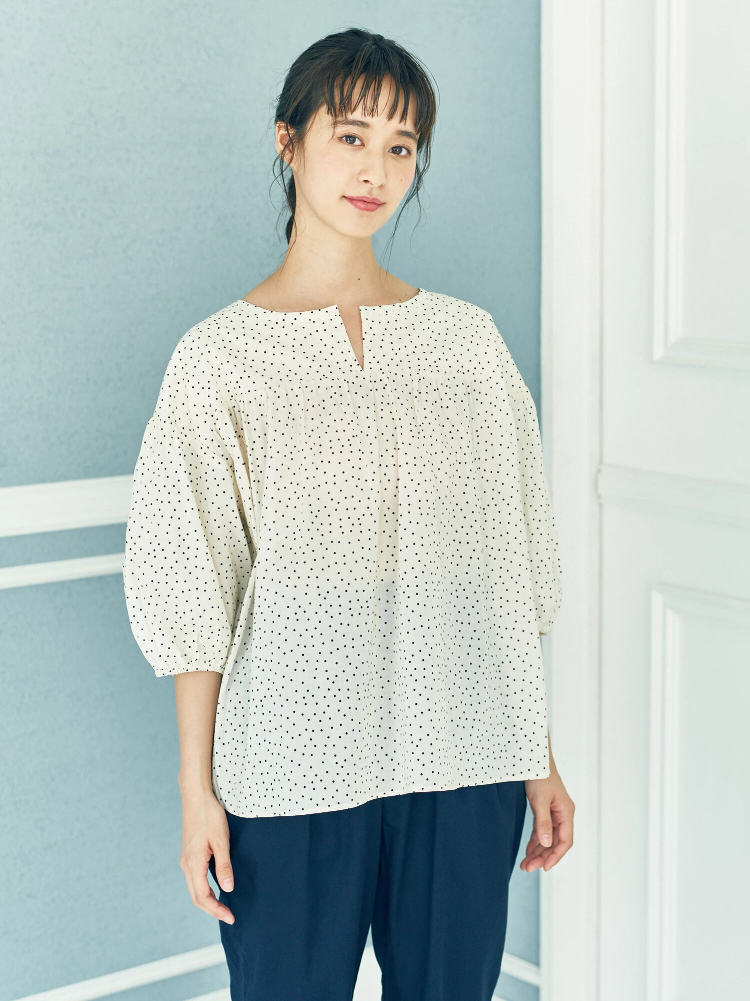 ・ドットブラウス