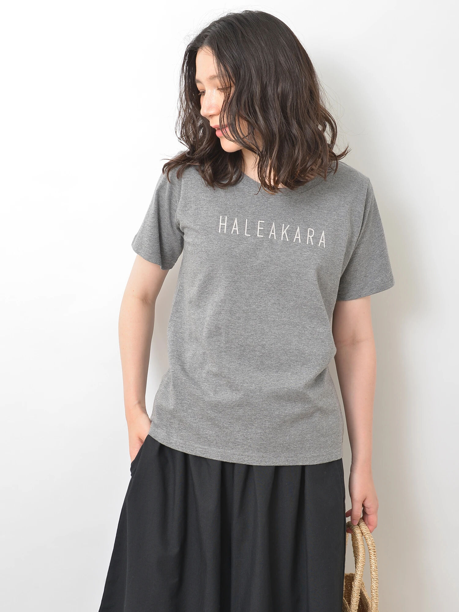 ・HALEAKARAオーガニックコットンTシャツ