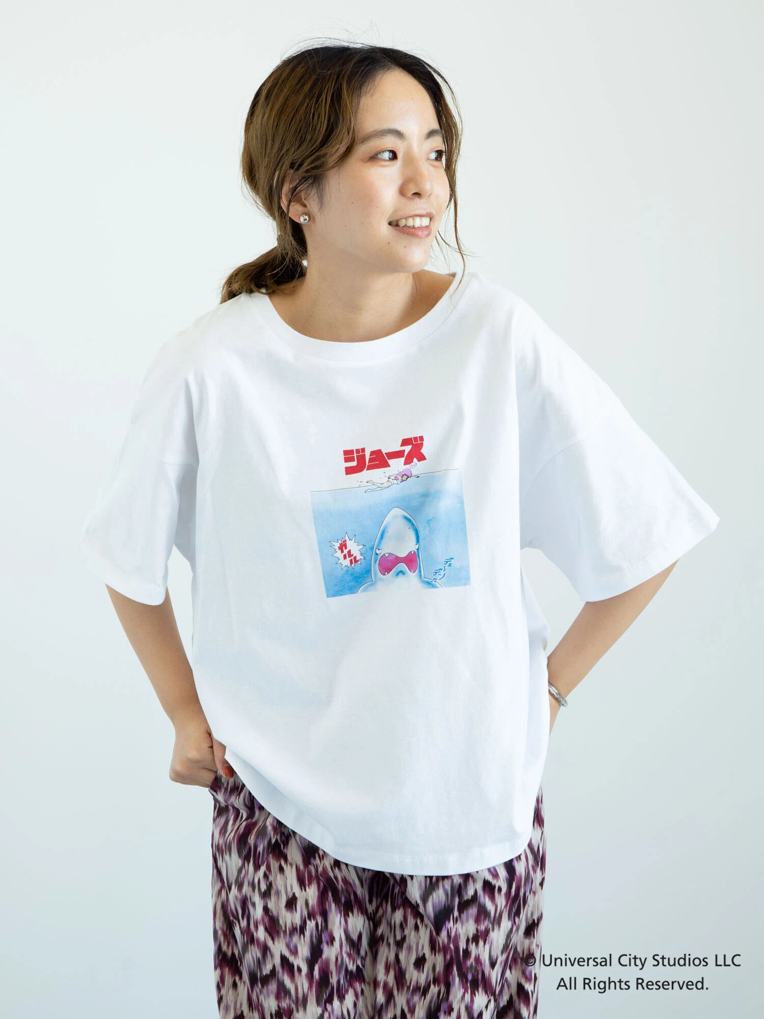 【6,000円(税込)以上のお買物で全国送料無料。】【WEB限定】JAWS COMIC L/S Tシャツ