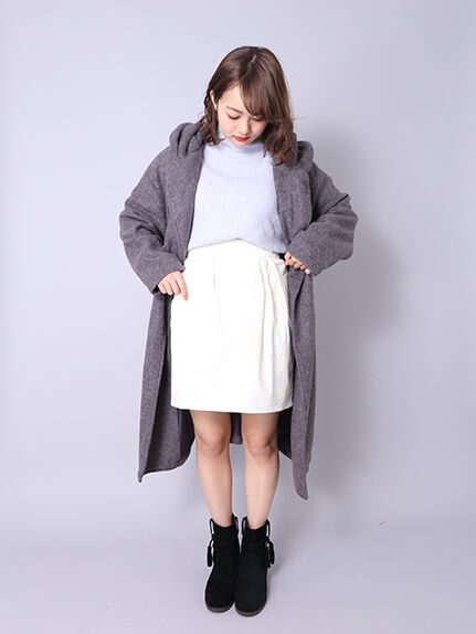 E hyphen Bigフードガウンコート