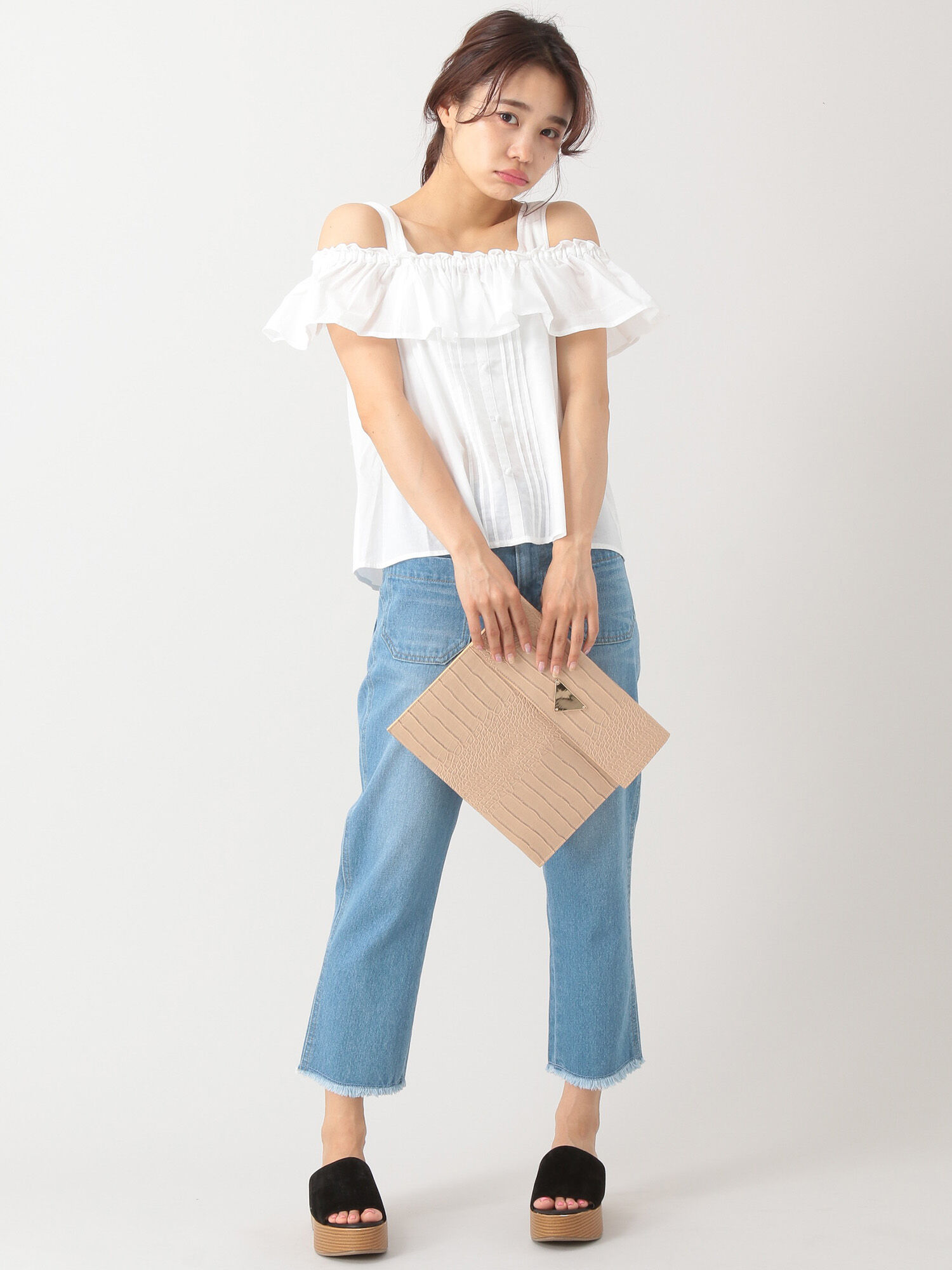 E hyphen world gallery SS タックオフショルダーブラウス ￥3,229