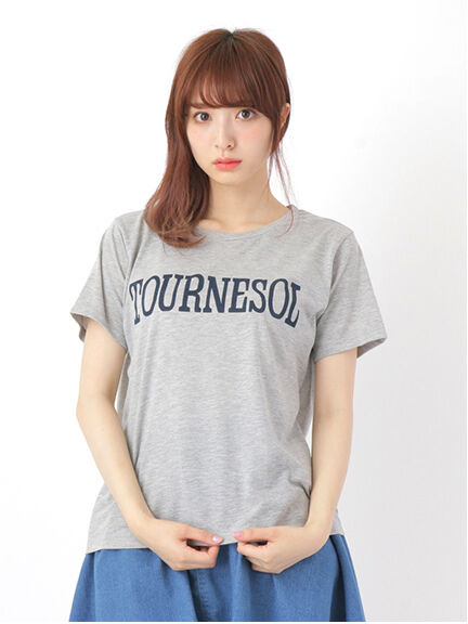 ・TOURNESOLロゴプリントTシャツ