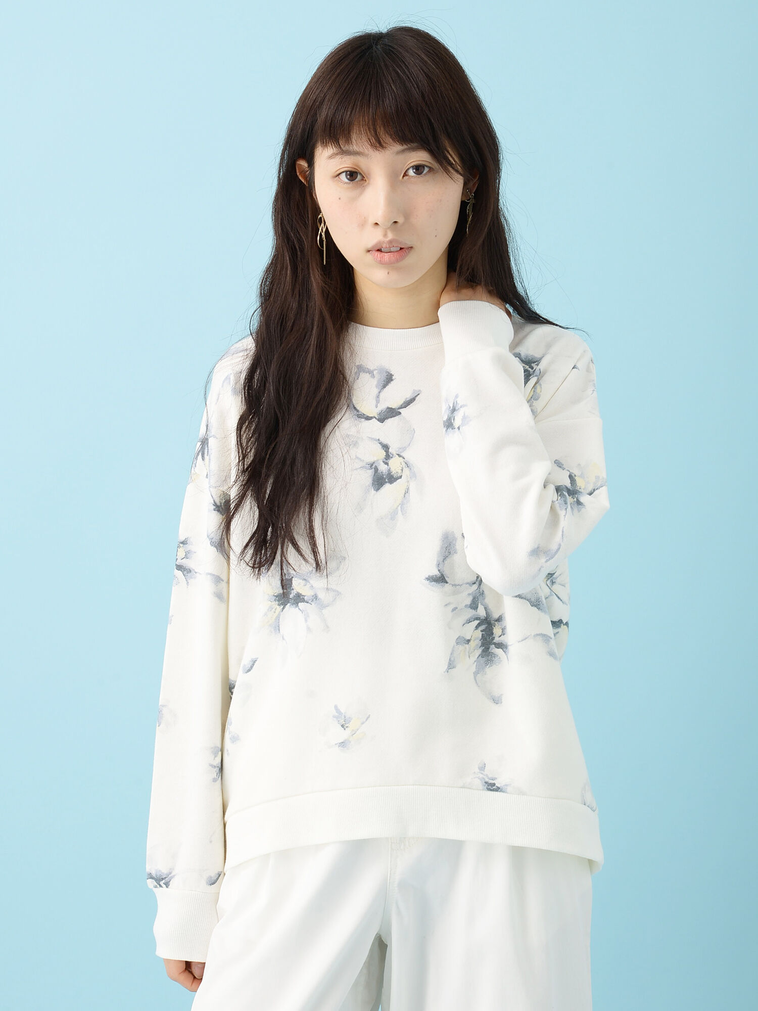lilnina花柄ptウラケプルオーバー