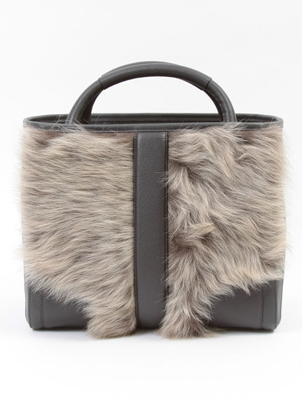 LI fur handbag