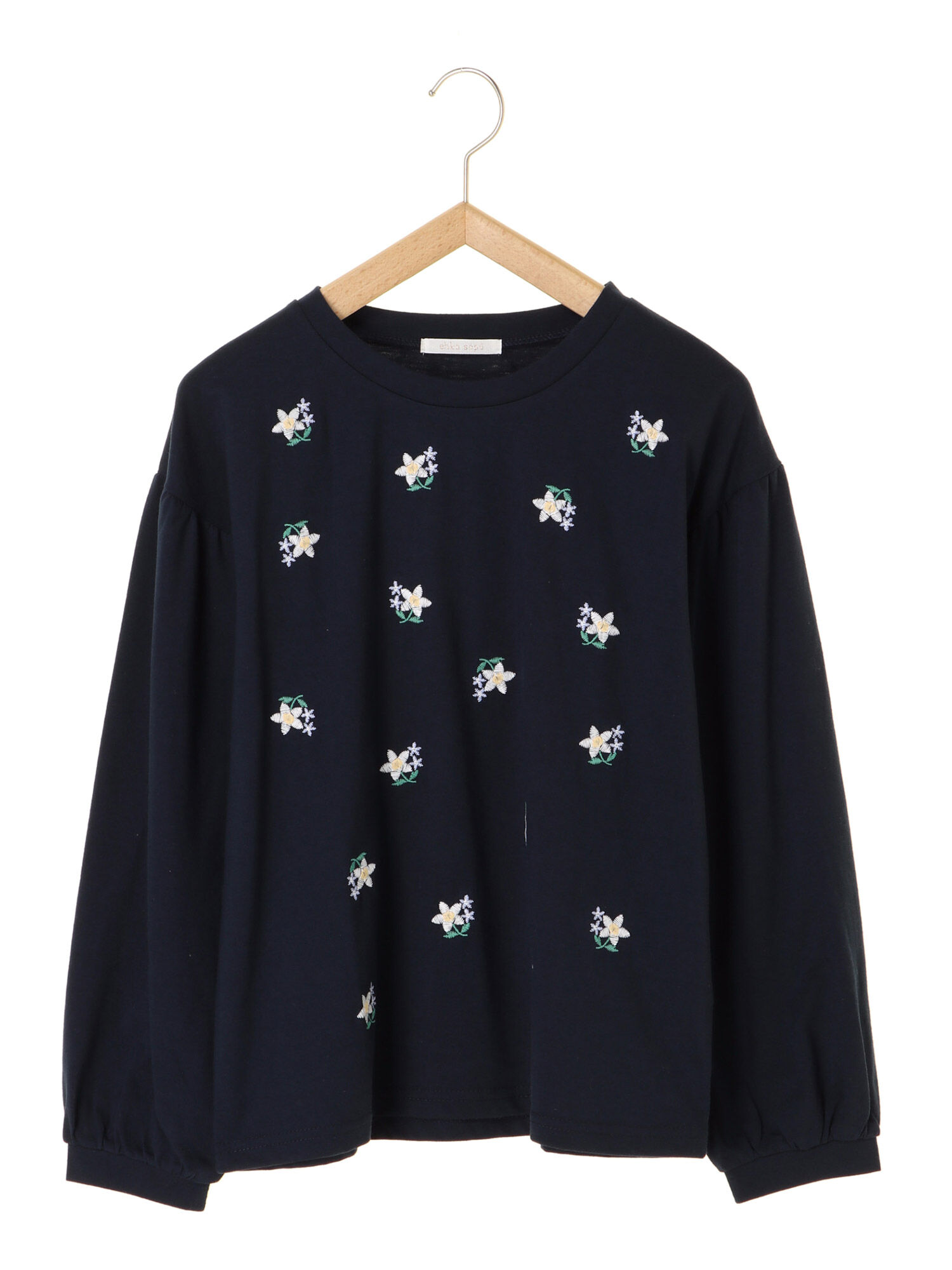 花刺繍プルオーバー