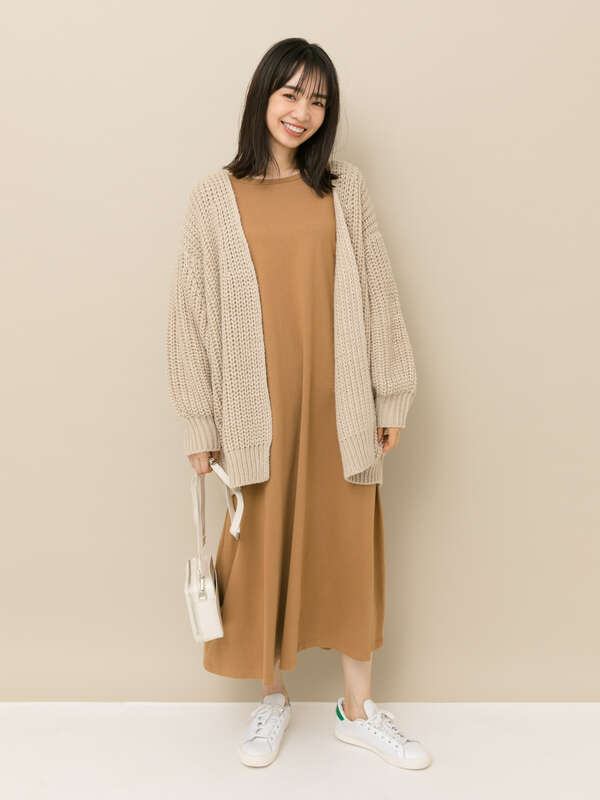 アウトレット ざっくりロングニットカーディガン アイボリー グレー ブラック ベージュ カーキ ラベンダー Earth Music Ecology アースミュージックアンドエコロジー のレディースカーディガン 1c93l2d00 ファッション通販のstripe Club