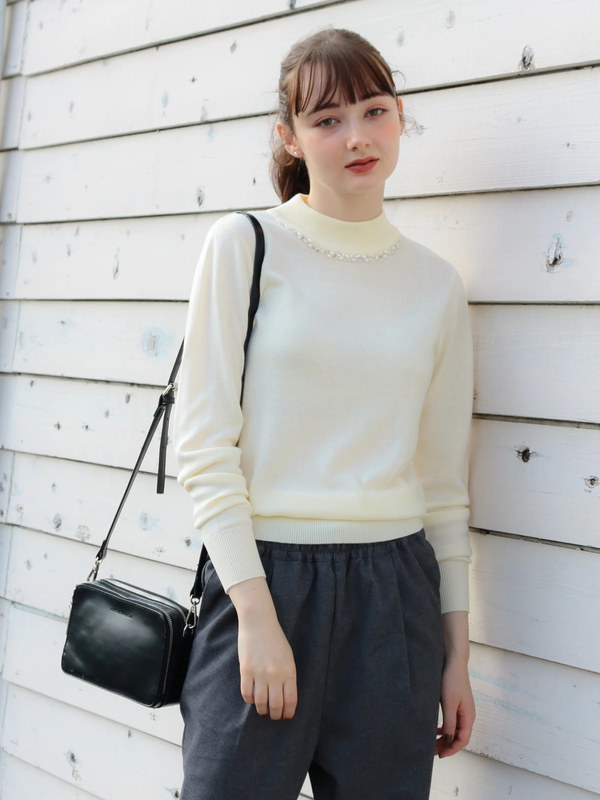 アウトレット モチモチビジューハイネックプルオーバー アイボリー ブラック レッド マスタード ダークグリーン ボーダー Earth Music Ecology アースミュージックアンドエコロジー のレディースニット セーター 1b97l2c00 ファッション通販のstripe Club