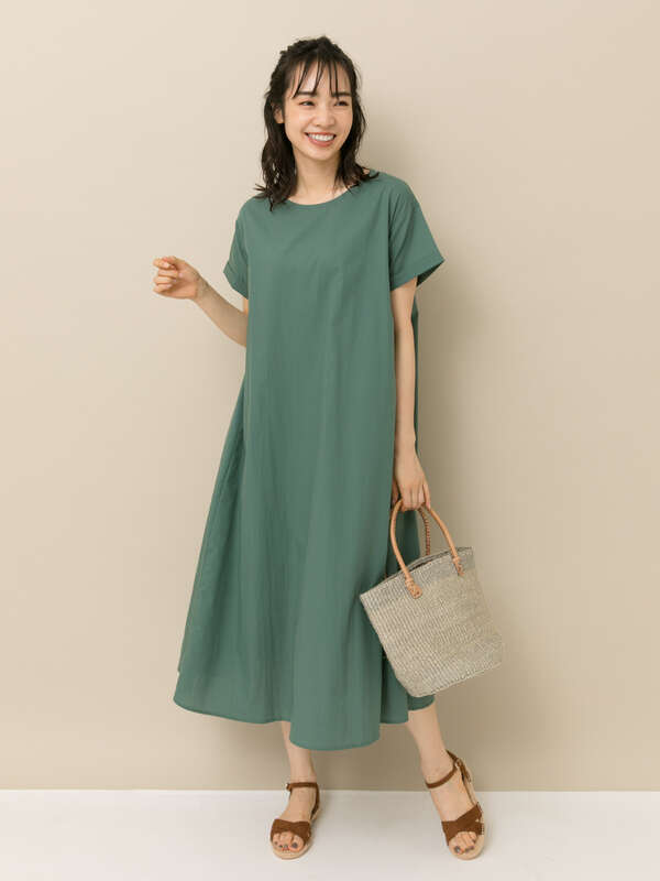 アウトレット 古着 Aラインクルーネックワンピース ブラック ベージュ ブラウン ダークグリーン Earth Music Ecology アースミュージックアンドエコロジー のレディースワンピース 1c96l0h0900 ファッション通販のstripe Club