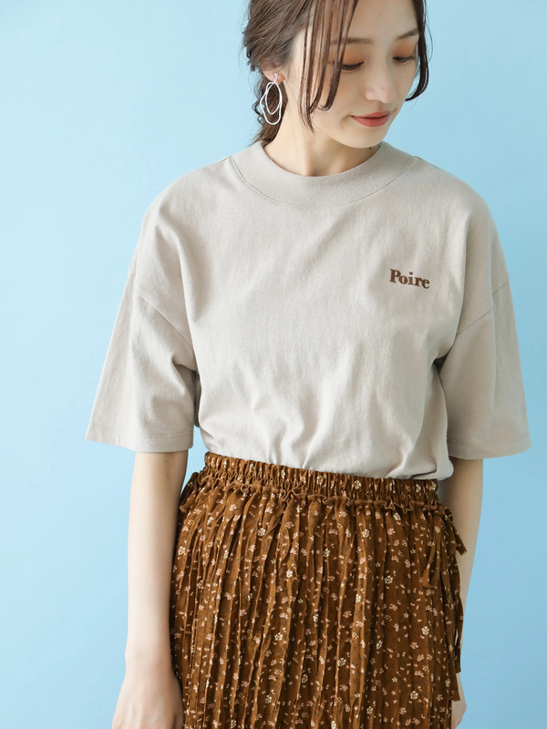 アウトレット ワンポイントロゴtシャツ アイボリー ブラック ベージュ ラベンダー Earth Music Ecology アースミュージックアンドエコロジー のレディースカットソー 1d93l1c00 ファッション通販のstripe Club アウトレット ワンポイントロゴtシャツ アイボリー ブラック ベージュ ラベンダー Earth Music Ecology アースミュージックアンドエコロジー のレディースカットソー 1d93l1c00 ファッション通販のstripe Club