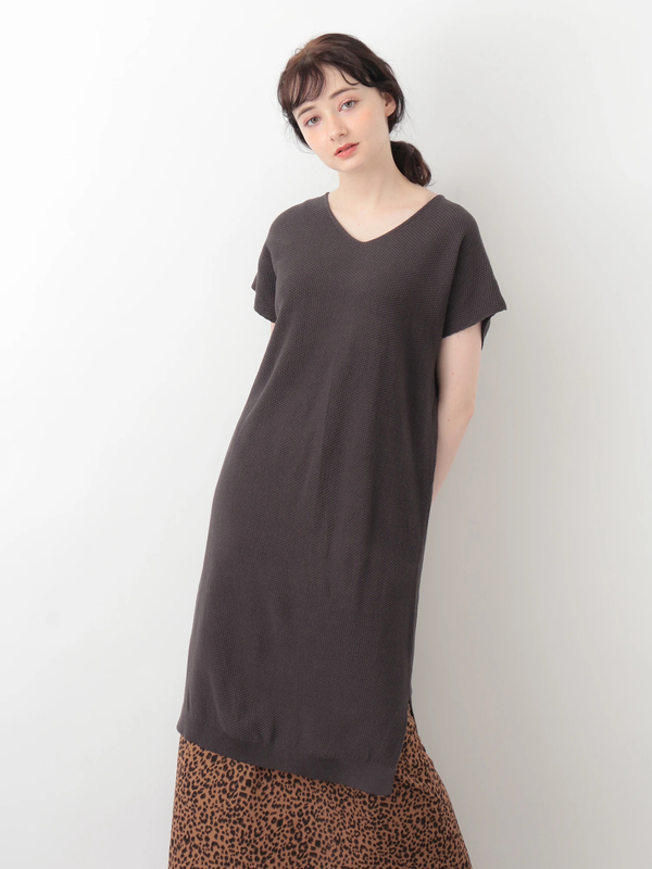 Furryrate Vネックレイヤードワンピース チャコールグレー ブラック ブルーグリーン Earth Music Ecology アース ミュージックアンドエコロジー のレディースワンピース 1p93l2h0100 ファッション通販のstripe Club