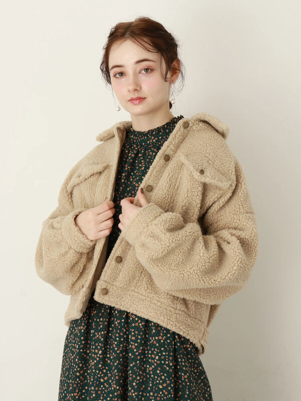 アウトレット 衿付きボアgジャン ベージュ グレーベージュ ピンクベージュ Earth Music Ecology アースミュージックアンドエコロジー のレディースジャケット 1d94l1z0140 ファッション通販のstripe Club