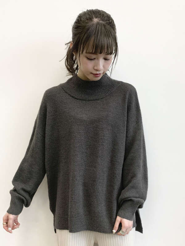 アウトレット ゆるふわハイネックニットプルオーバー アイボリー チャコールグレー ピンク ベージュ ミント ネイビー Earth Music Ecology アースミュージックアンドエコロジー のレディースニット セーター 1c97l2c1300 ファッション通販のstripe Club