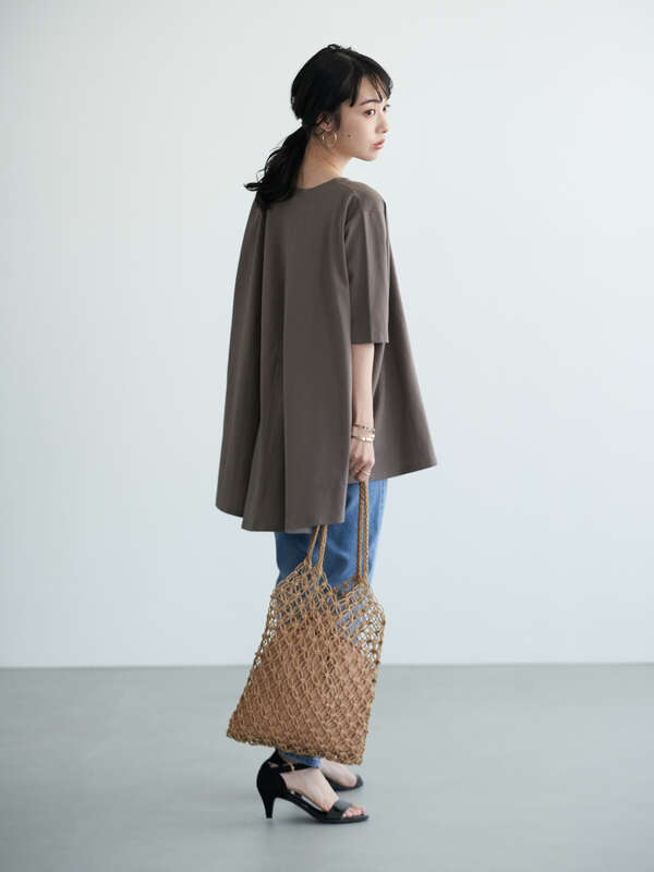 Aiされoとなカットソーチュニック Aライン アイボリー ブラック ピンク モカ ネイビー ダークグリーン Earth Music Ecology アースミュージックアンドエコロジー のレディースカットソー 1c02l1g0390 ファッション通販のstripe Club