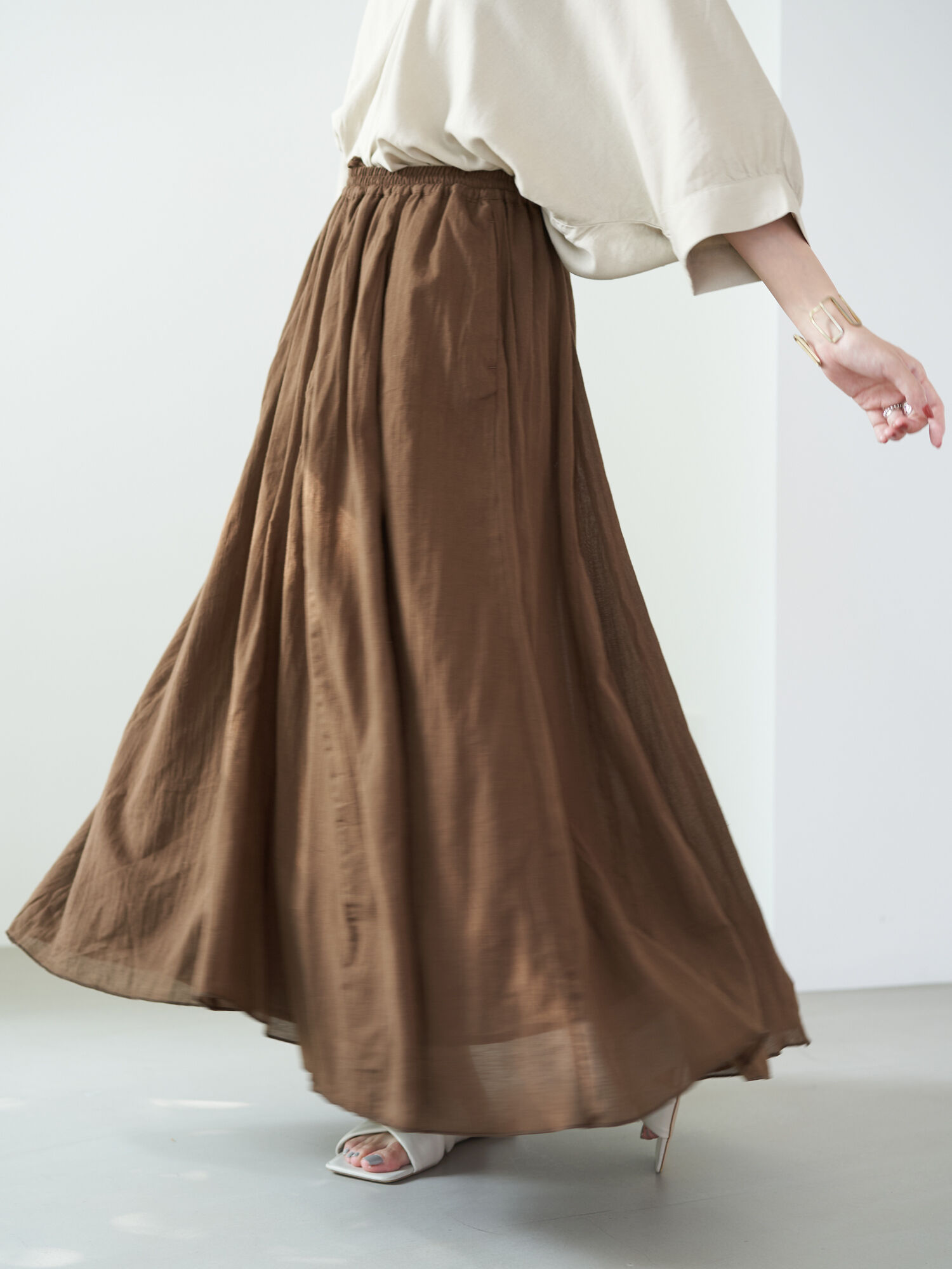 無意味 シリンダー 読書をする コットン ボイル ギャザー フレア スカート クリーク 気まぐれな 固める