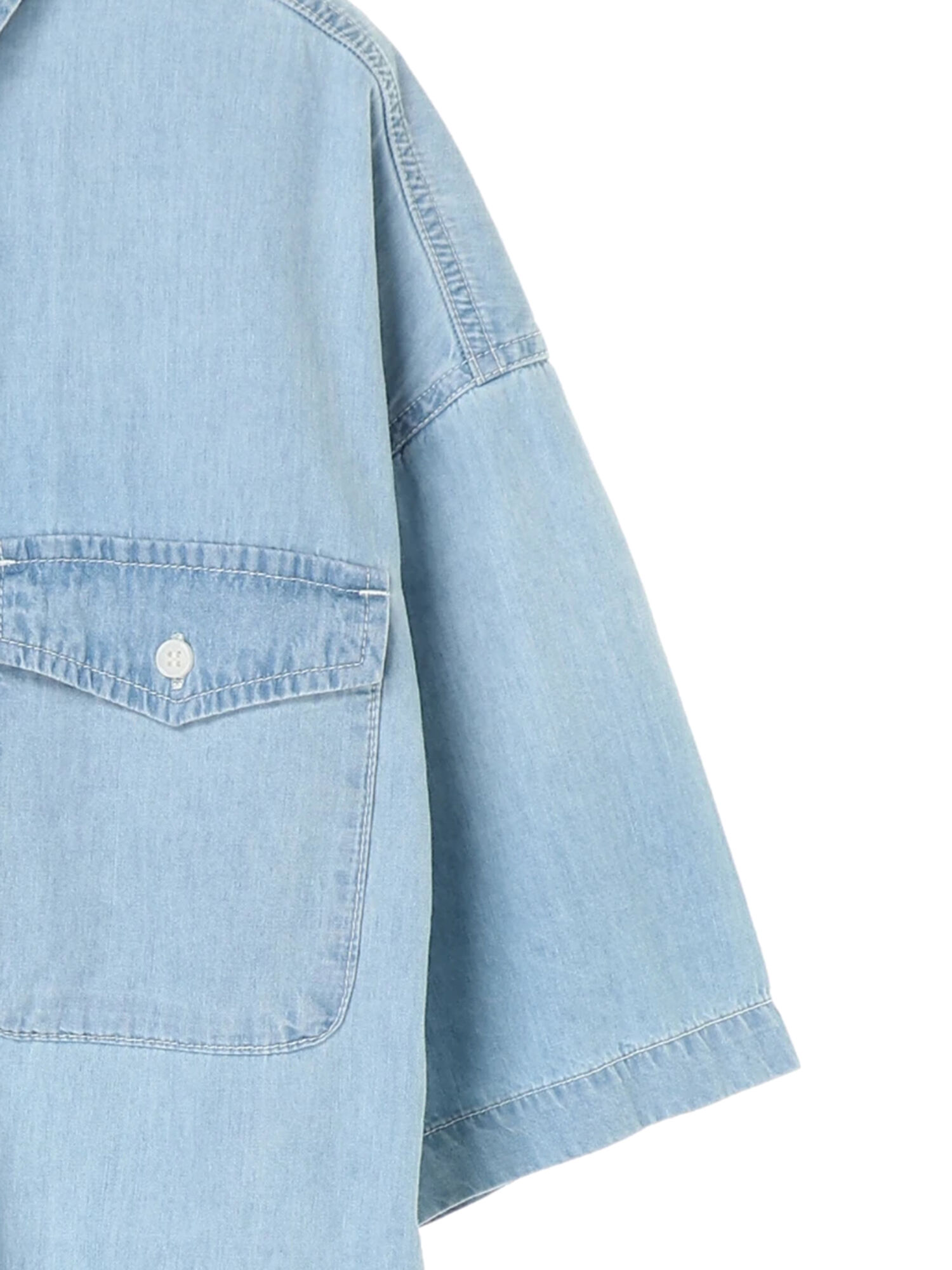 半袖デニムシャツ サックスブルー ライトインディゴ Earth Music Ecology アースミュージックアンドエコロジー のレディースシャツ ブラウス 1c06l0a00 ファッション通販のstripe Club