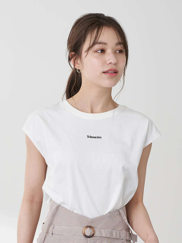 ミニロゴノースリーブtシャツ オフホワイト ブラック ピンク ベージュ モカ サックスブルー Earth Music Ecology アースミュージックアンドエコロジー のレディースカットソー 1b06l1c1400 ファッション通販のstripe Club ミニロゴノースリーブtシャツ オフホワイト ブラック ピンク ベージュ モカ サックスブルー Earth Music Ecology アースミュージックアンドエコロジー のレディースカットソー 1b06l1c1400 ファッション通販のstripe Club