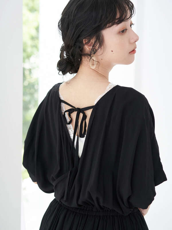 後ろカシュクールワンピース ブラック モカ テラコッタ ブルーグリーン Earth Music Ecology アース ミュージックアンドエコロジー のレディースワンピース 1c06l0h0900 ファッション通販のstripe Club