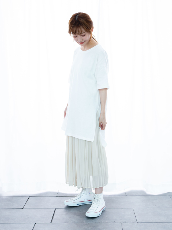 Set2点 サイドスリットワンピース プリーツスカート オフホワイト ブラック ミント Earth Music Ecology アースミュージックアンドエコロジー のレディースワンピース 1c06l1h0740 ファッション通販のstripe Club