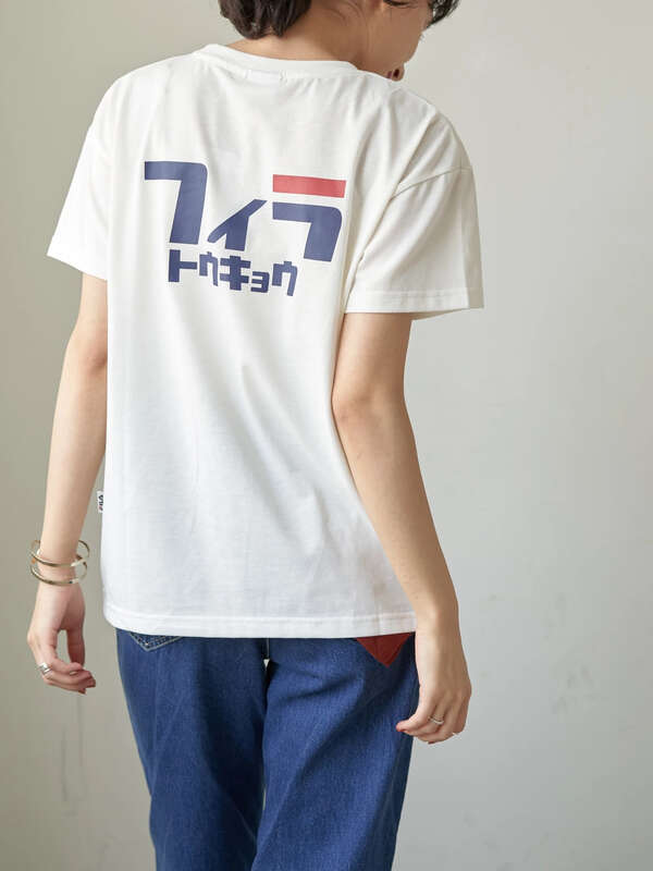 アウトレット Fila トウキョウバックカタカナtシャツ アイボリー ベージュ ブルー ラベンダー Earth Music Ecology アースミュージックアンドエコロジー のレディースカットソー 1j03l1c0400 ファッション通販のstripe Club アウトレット Fila トウキョウバックカタカナtシャツ アイボリー ベージュ ブルー ラベンダー Earth Music Ecology アースミュージックアンドエコロジー のレディースカットソー 1j03l1c0400 ファッション通販のstripe Club