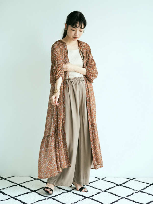 アウトレット 楊柳フラワーシフォンワンピース アイボリー テラコッタ サックスブルー ネイビー Earth Music Ecology アースミュージックアンドエコロジー のレディースワンピース 1b03l0h00 ファッション通販のstripe Club