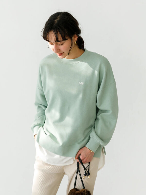 アウトレット Lee Earth スリット入りスウェットプルオーバー ベージュ グリーン ラベンダー Earth Music Ecology アースミュージックアンドエコロジー のレディースカットソー 1j11l1c0300 ファッション通販のstripe Club