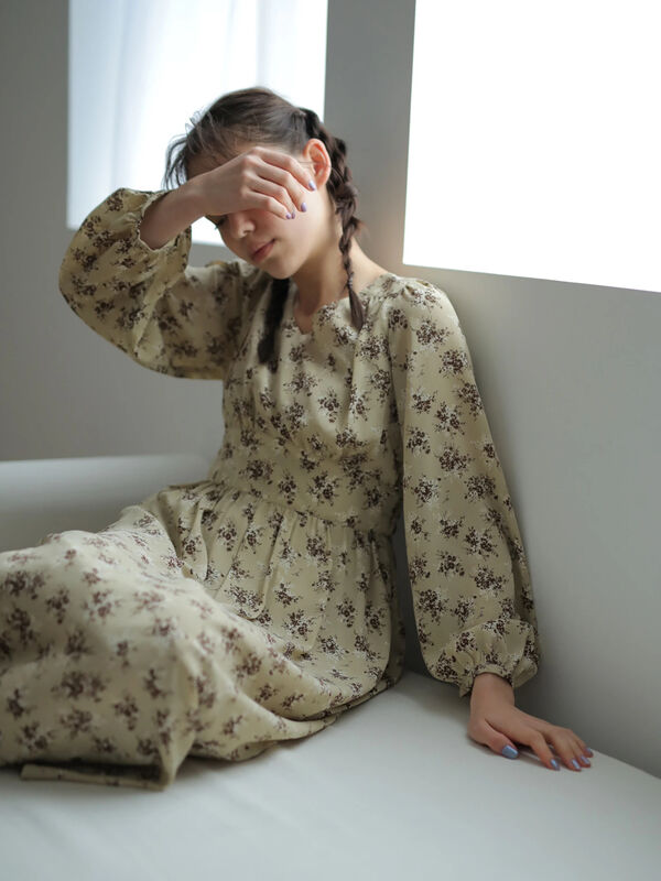 アウトレット 古着 エンパイアフラワーワンピース ベージュ ブラウン ピンクベージュ Earth Music Ecology アースミュージックアンドエコロジー のレディースワンピース 1b04l0h0300 ファッション通販のstripe Club