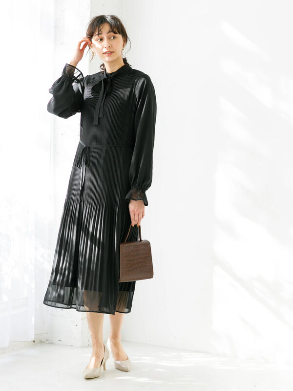 アウトレット 2wayリボン消しプリーツワンピース ブラック ラベンダー ドット ドットブラック Earth Music Ecology アース ミュージックアンドエコロジー のレディースワンピース 1b11l0h0430 ファッション通販のstripe Club