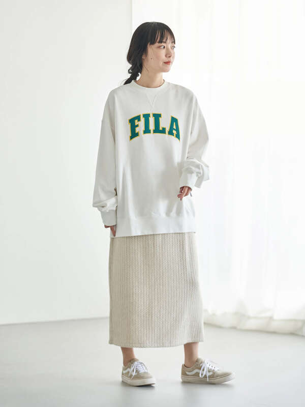 Bts Fila ロゴトレーナー オフホワイト チャコールグレー ブラック ネイビー Earth Music Ecology アースミュージック アンドエコロジー のレディースカットソー 1p11l1c0300 ファッション通販のstripe Club Bts Fila ロゴトレーナー オフホワイト チャコールグレー ブラック ネイビー Earth Music Ecology アースミュージック アンドエコロジー のレディースカットソー 1p11l1c0300 ファッション通販のstripe Club