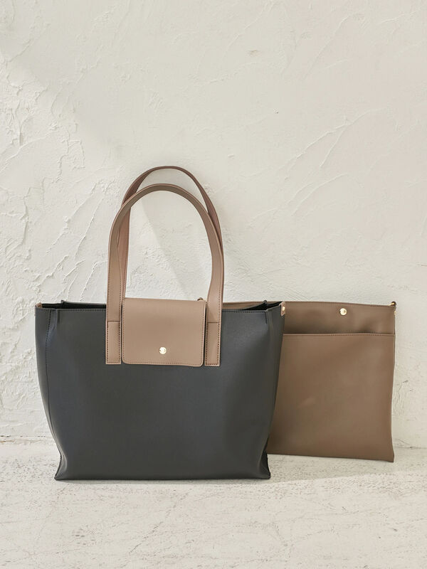 アウトレット Pcケース付きバイカラートートバッグ ブラック ベージュ Earth Music Ecology アースミュージックアンドエコロジー のレディースバッグ ポーチ 1c11l0j00 ファッション通販のstripe Club アウトレット Pcケース付きバイカラートートバッグ ブラック ベージュ Earth Music Ecology アースミュージックアンドエコロジー のレディースバッグ ポーチ 1c11l0j00 ファッション通販のstripe Club