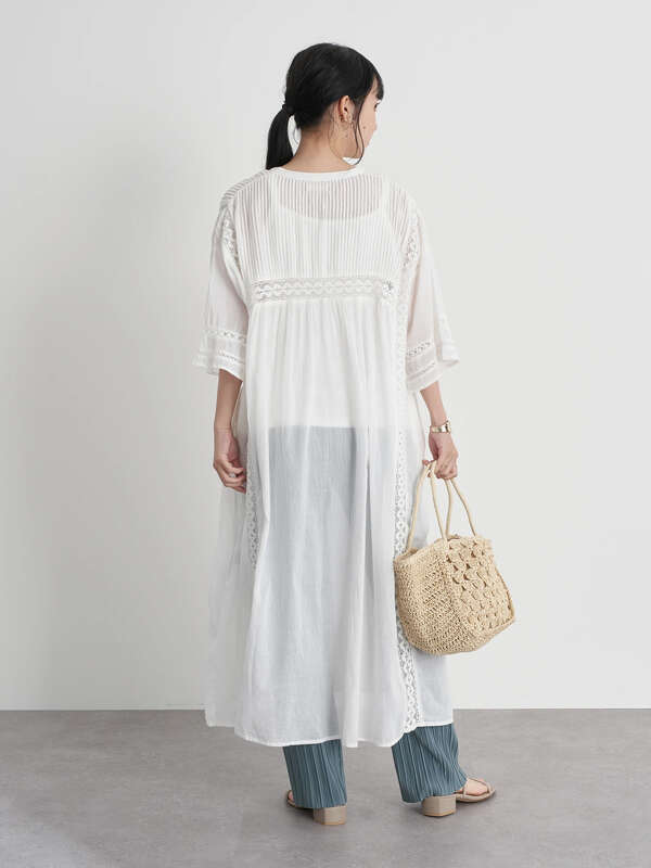 ピンタックレースワンピース オフホワイト ブラック ベージュ サックスブルー Earth Music Ecology アースミュージックアンドエコロジー のレディースワンピース 1c12l0h0290 ファッション通販のstripe Club