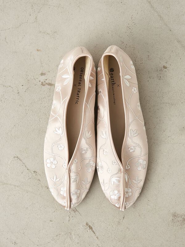 アウトレット Oriental Traffic チャイナシューズ ベージュ ピンクベージュ Earth Music Ecology アースミュージックアンドエコロジー のレディースパンプス 1r11l0k0500 ファッション通販のstripe Club