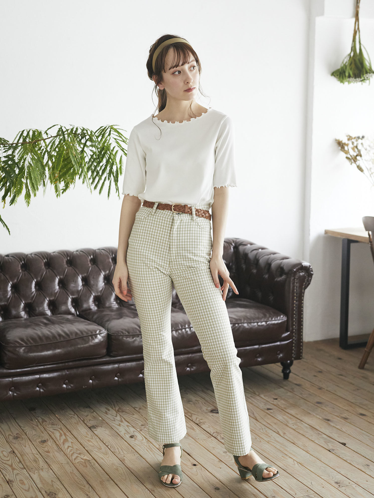 アウトレット ギンガムチェックセミフレアパンツ ブラック ピンク ベージュ ミント Earth Music Ecology アースミュージックアンドエコロジー のレディースパンツ 1b12l0f0140 ファッション通販のstripe Club