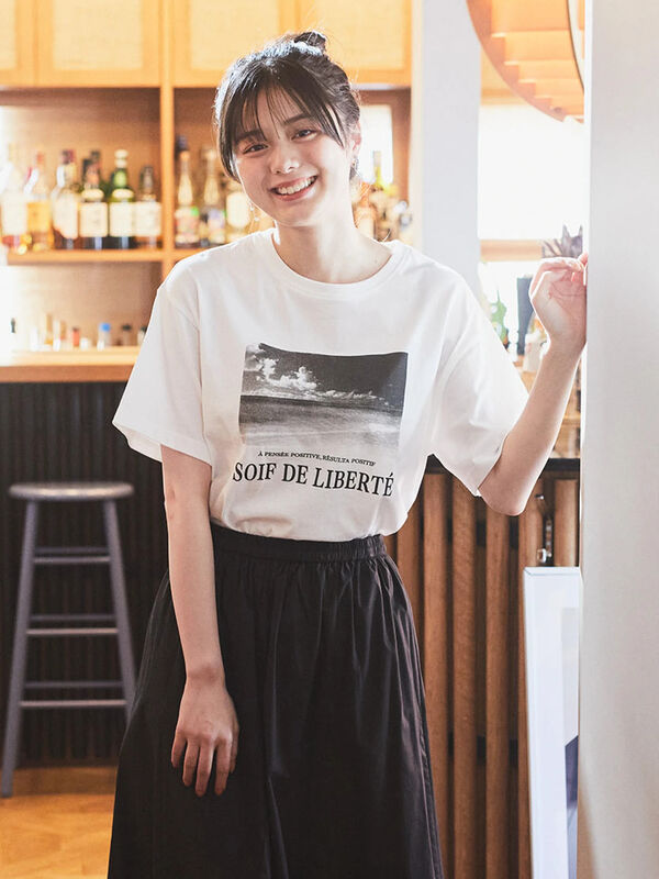 アウトレット】SOIF DE LIBERTE Tシャツ（オフホワイト