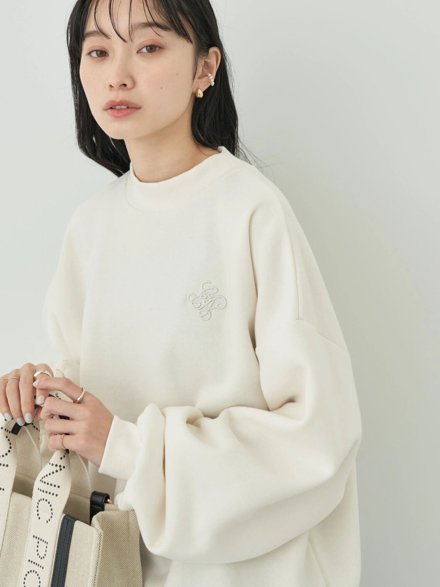 ZAYAN THE LABEL 刺繍スウェット-