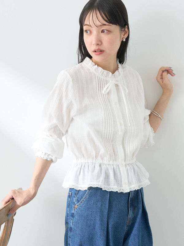 ピンタックフリルブラウス（オフホワイト/ブラック/サックスブルー  