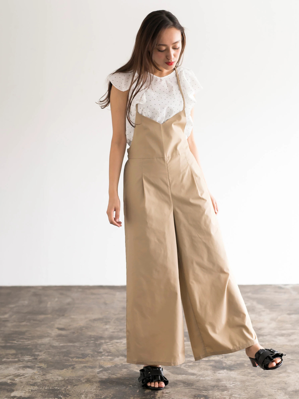 アウトレット エプロン風サロペット ブラック ベージュ ネイビー E Hyphen World Gallery イーハイフン ワールドギャラリー のレディースサロペット 186hf00 ファッション通販のstripe Club