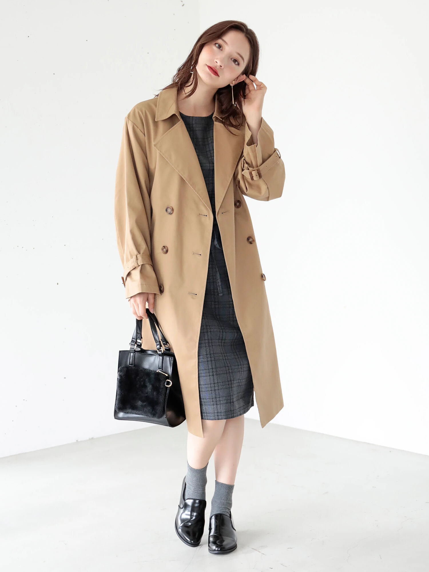 ルーズロングトレンチコート ベージュ キャメル ダークネイビー E Hyphen World Gallery イーハイフン ワールドギャラリー のレディースコート 1i344 ファッション通販のstripe Club