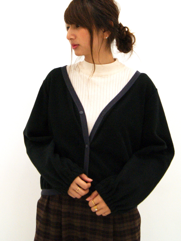 フリースバルーンカーディガン ブラック ベージュ E Hyphen World Gallery イーハイフンワールドギャラリー のレディースカットソー 1d300 ファッション通販のstripe Club フリースバルーンカーディガン ブラック ベージュ E Hyphen World Gallery イーハイフンワールドギャラリー のレディースカットソー 1d300 ファッション通販のstripe Club